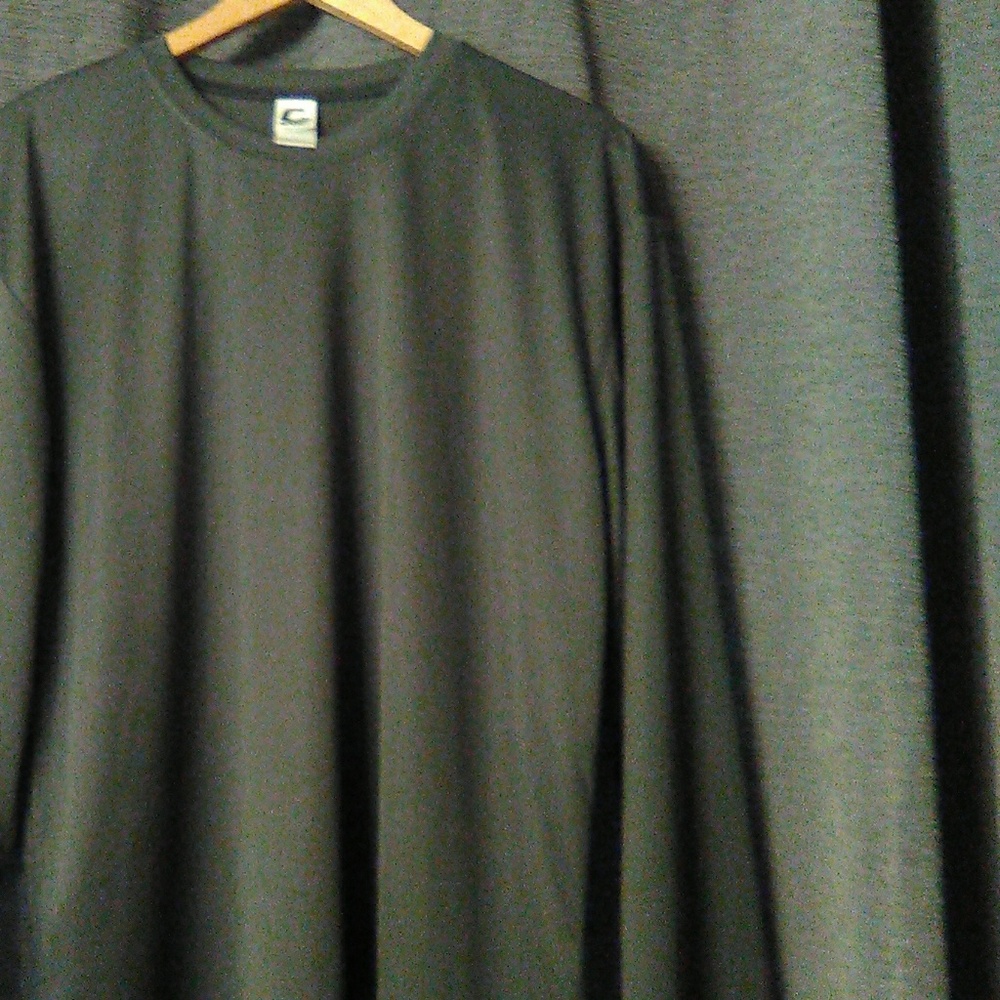 Men's Base-layer shirt (Size: Large)